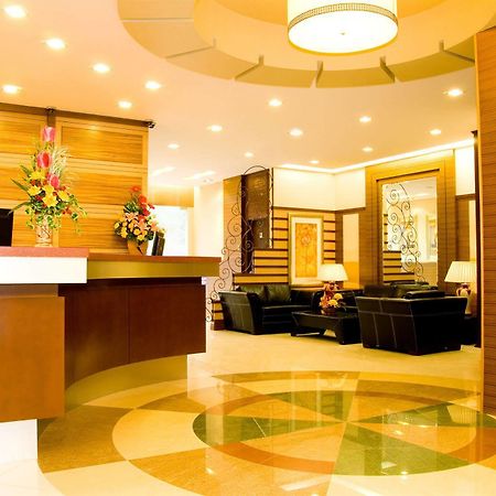 Celyn Hotel City Mall Kota Kinabalu Bagian luar foto